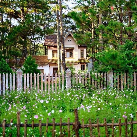 Tron Homestay Kon Von Kla Екстериор снимка
